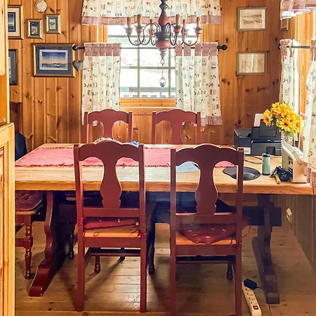 Cozy In With Wi-fi *