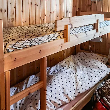 Cozy In Rorvik With Wi-fi Holiday home *